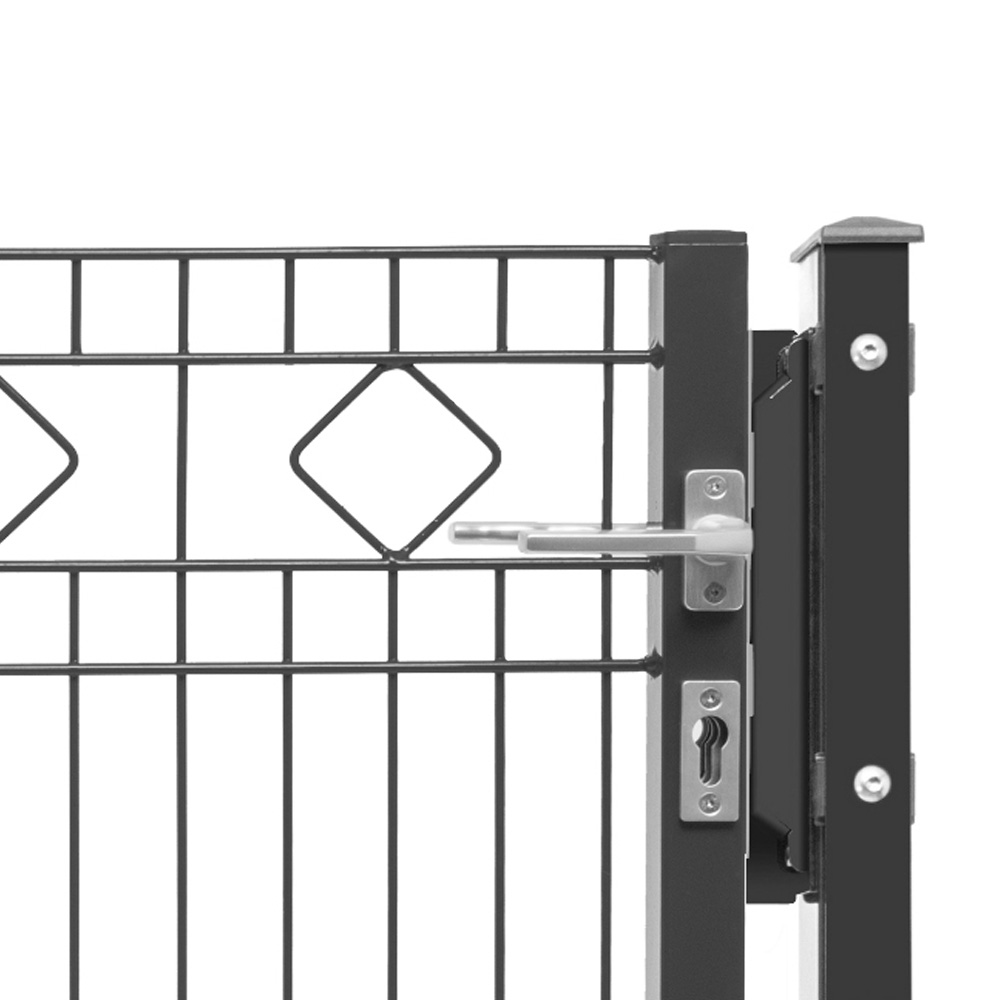  Artikelbild 2 des Artikels “Schmucktor Carlos “